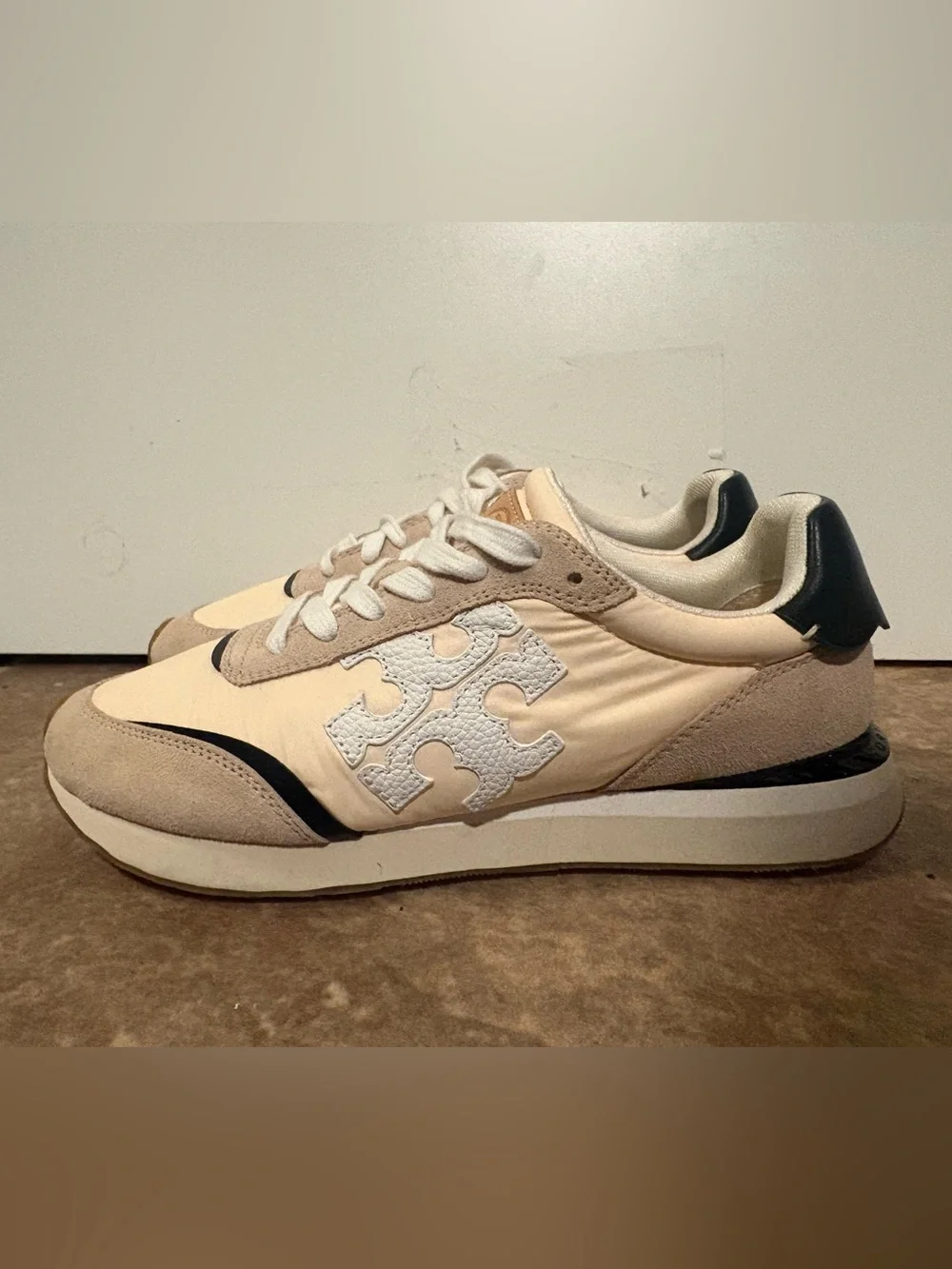 TORY BURCH DESTINY TRAINER SNEAKERS IN LEATHER/NYLON/SUEDE Size 7.5 Broken Lace